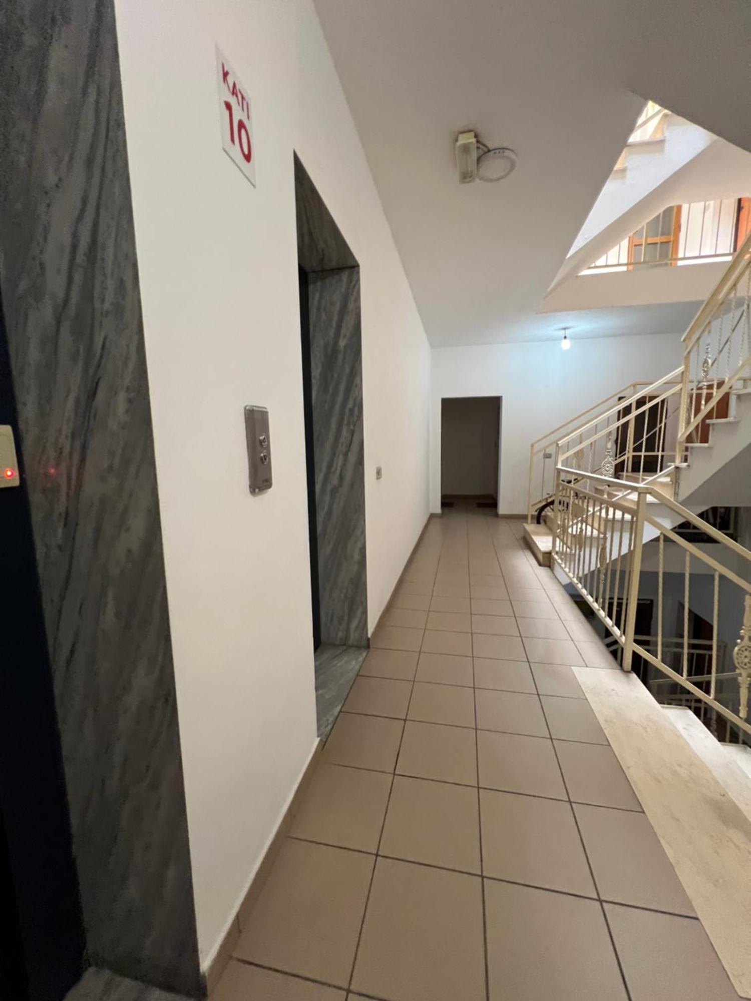 Center View Luxury Apartment Tiran Dış mekan fotoğraf