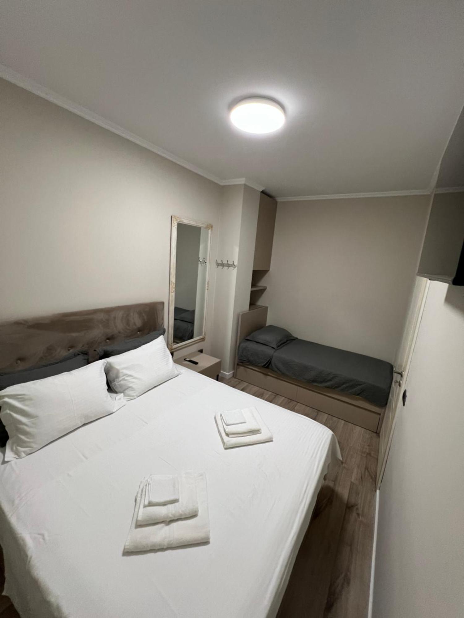 Center View Luxury Apartment Tiran Dış mekan fotoğraf